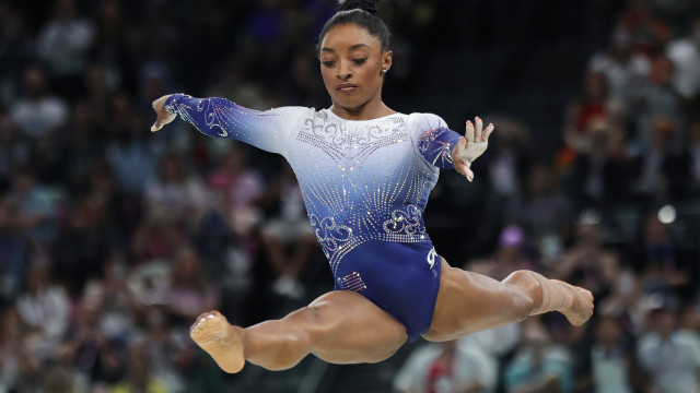 Simone Biles Beam competioion Paris Olympics 2024.jfif